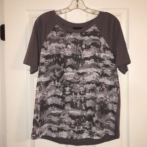 Grey camo T-shirt